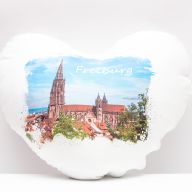 Kissen in Herzform bedruck mit einem Foto des Freiburger Münsters